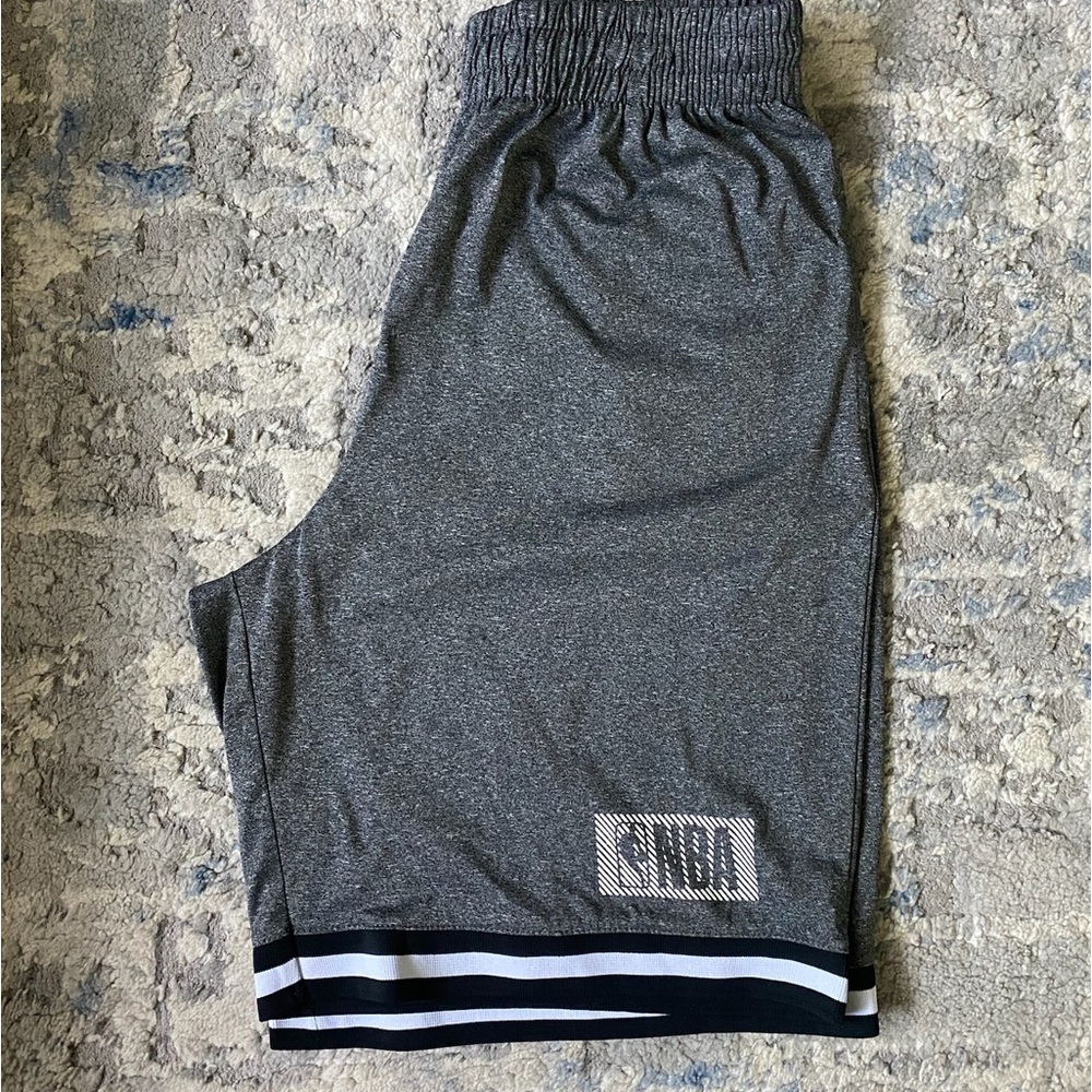 NBA Striped Basketball Shorts - Picture 2 of 3